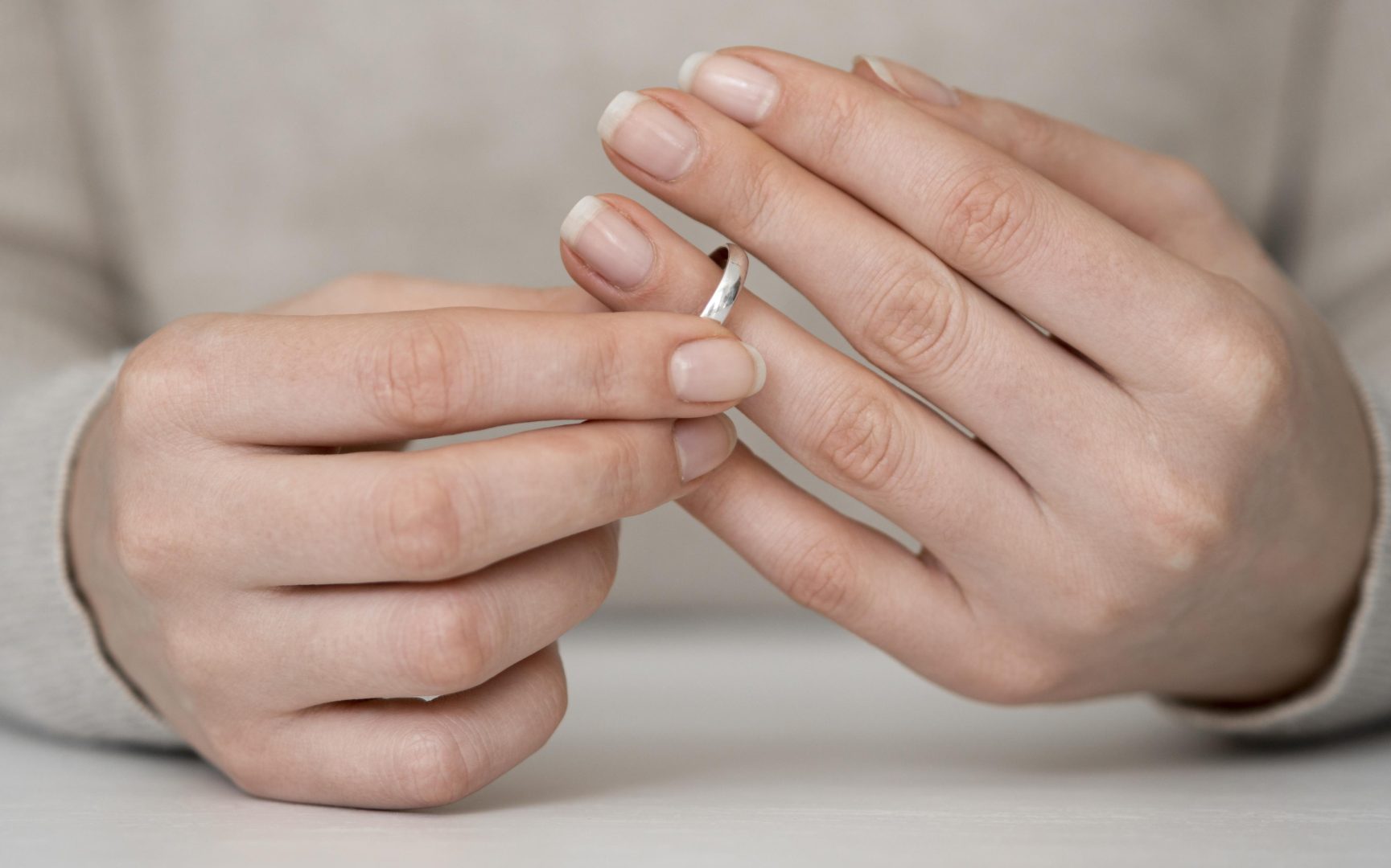 Engañar a su cónyuge es un delito en Nueva York. La ley de 1907 finalmente puede ser derogada