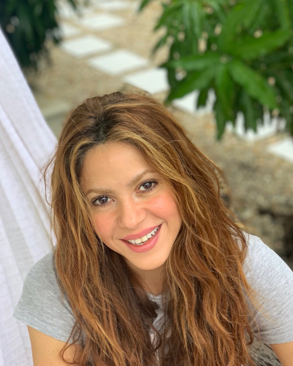 Shakira está trabajando activamente en nueva música a inicios de 2026