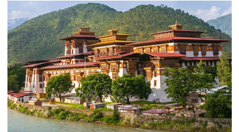 Bután, conocido como el país más feliz del mundo, está gobernado por los “Reyes Dragón”.