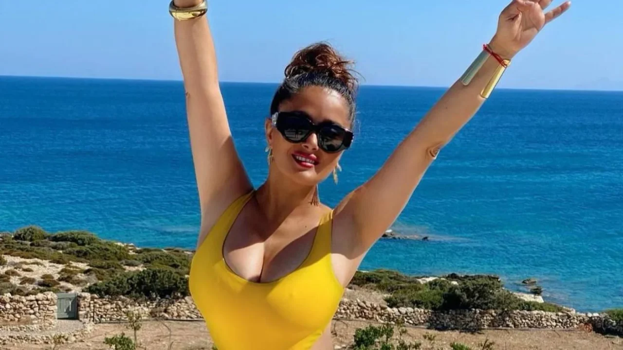 Salma Hayek y Claudia Sheinbaum anunciando incentivo fiscal para el cine mexicano 2026